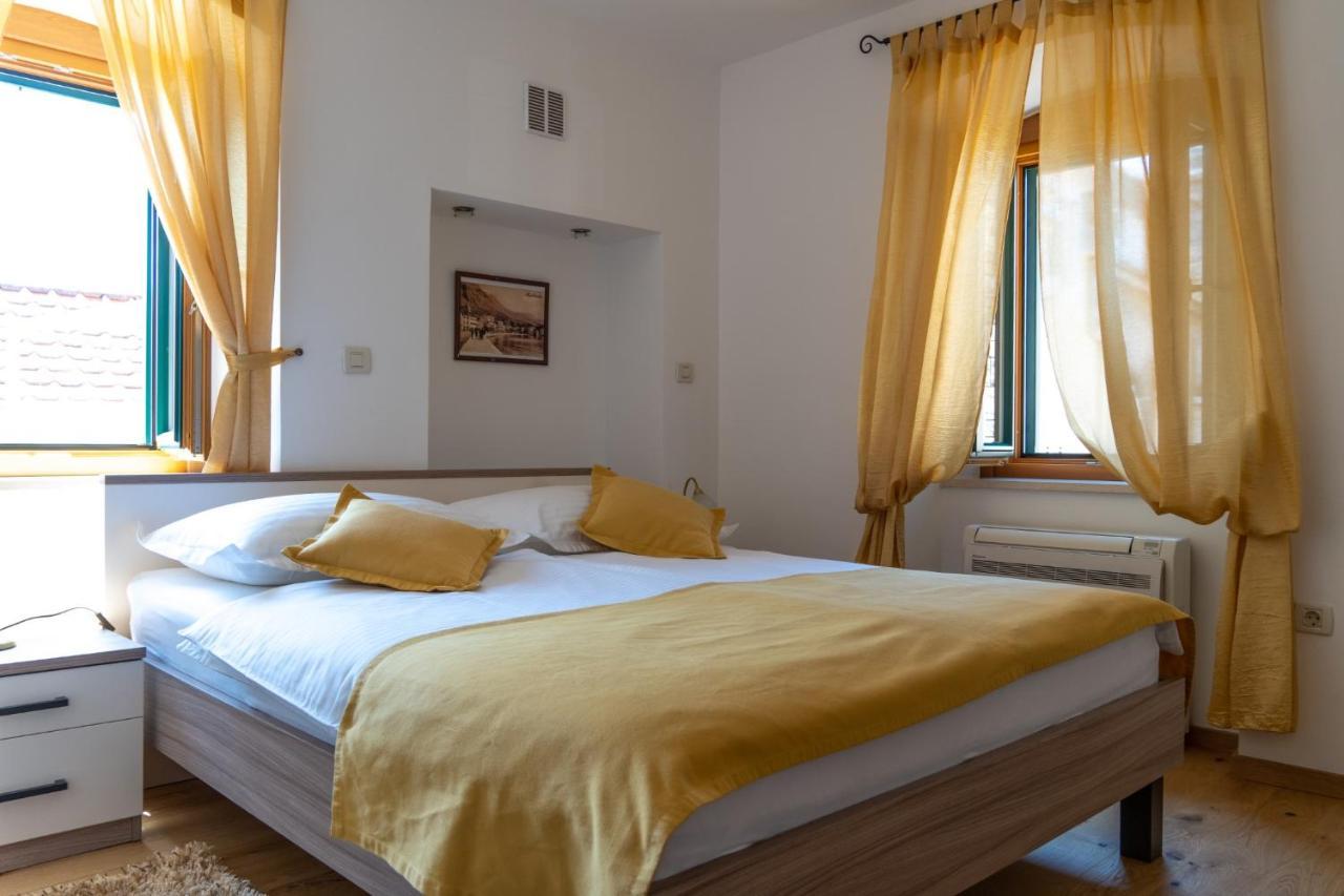 Apartments Linda Makarska Bagian luar foto