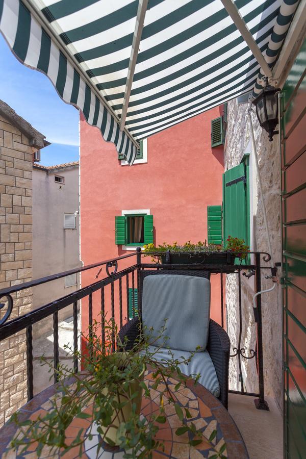 Apartments Linda Makarska Bagian luar foto
